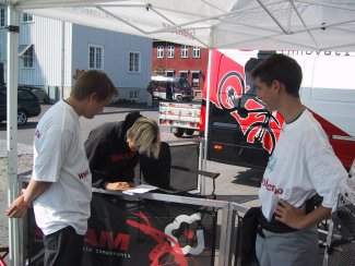 Aktivitet på Srams stand!
