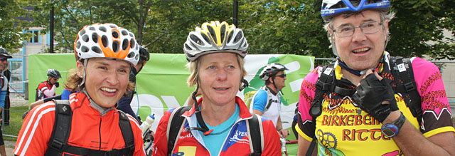 Lokale helter - Hilde, Bente og Arne Vegard
